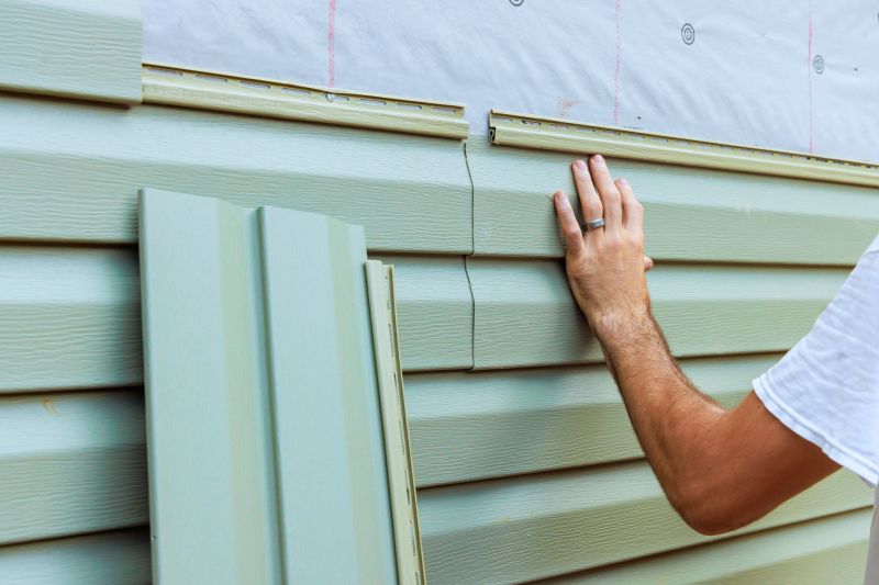Expert Vinyl Siding Installer
