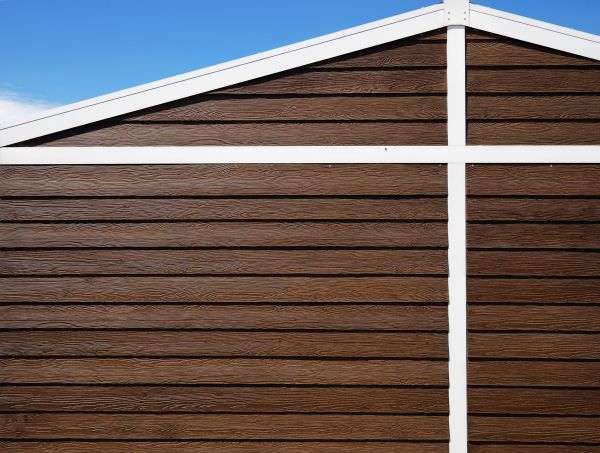 Cost of Hardwood Siding Installation in Brookfield